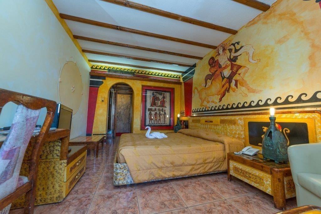 Roman Boutique Hotel 파포스 외부 사진