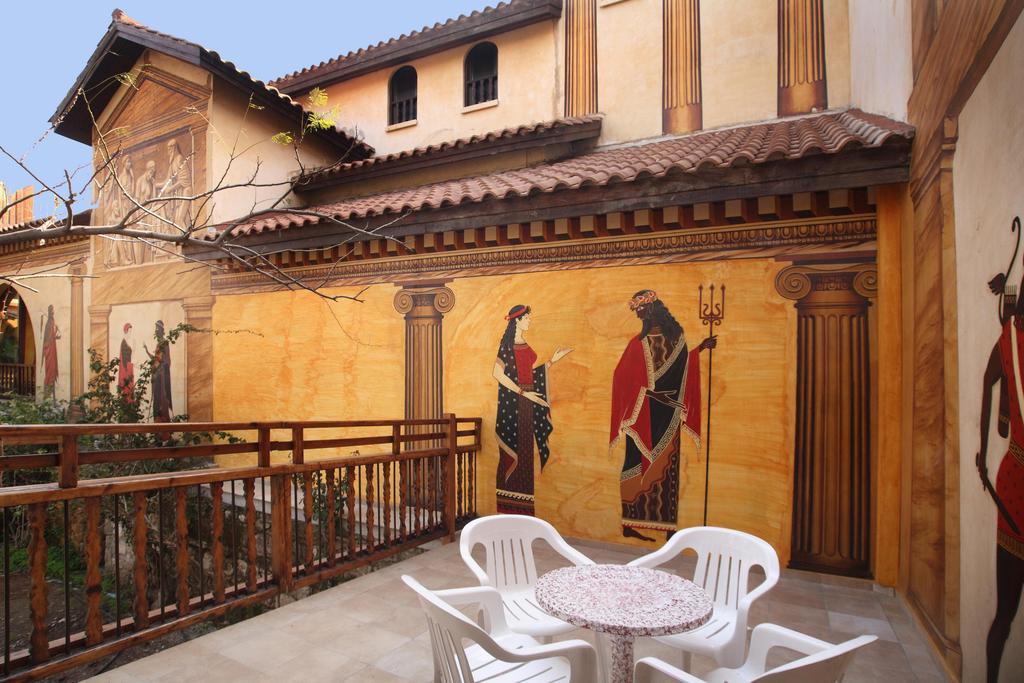 Roman Boutique Hotel 파포스 외부 사진