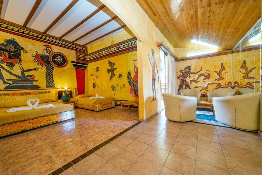 Roman Boutique Hotel 파포스 외부 사진